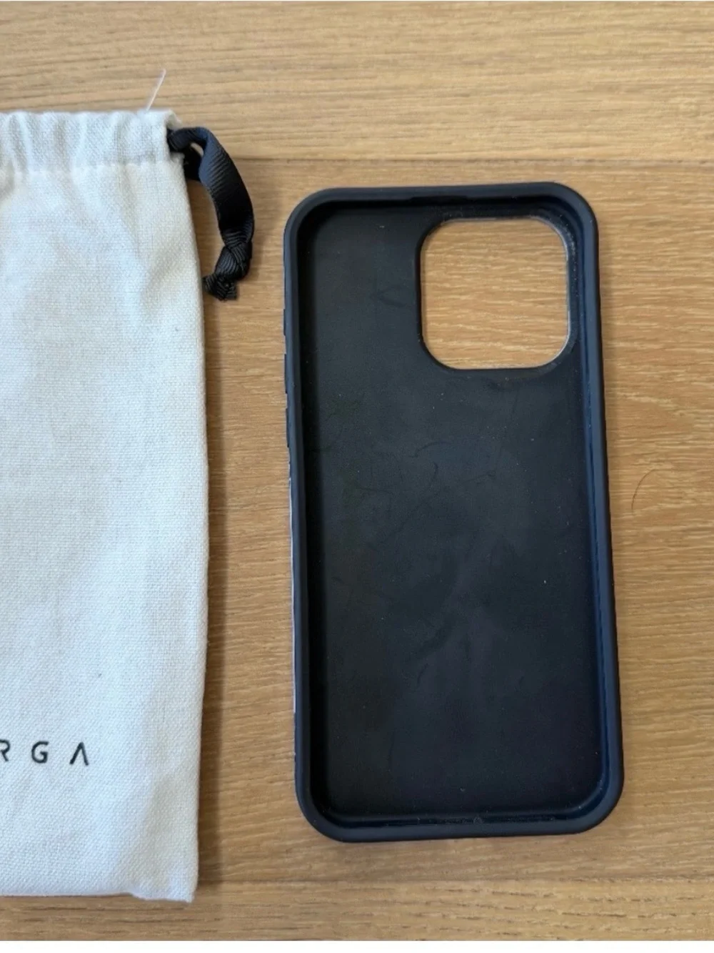 BURGA • Goddess Taupe with Black Rose Print iPhone 16e Case MagSafe Tough
